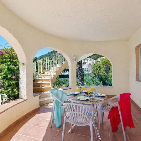 By Interhome Hébergement de vacances La Canuta